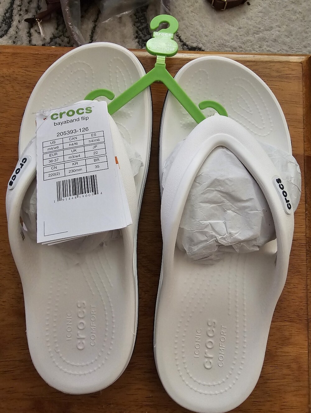 CROCS Bayaband Flip Sandals in  White Lightweight M4/W6